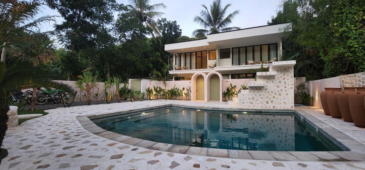 Hotel Tiu Oasis Lombok Kuta  Exterior foto