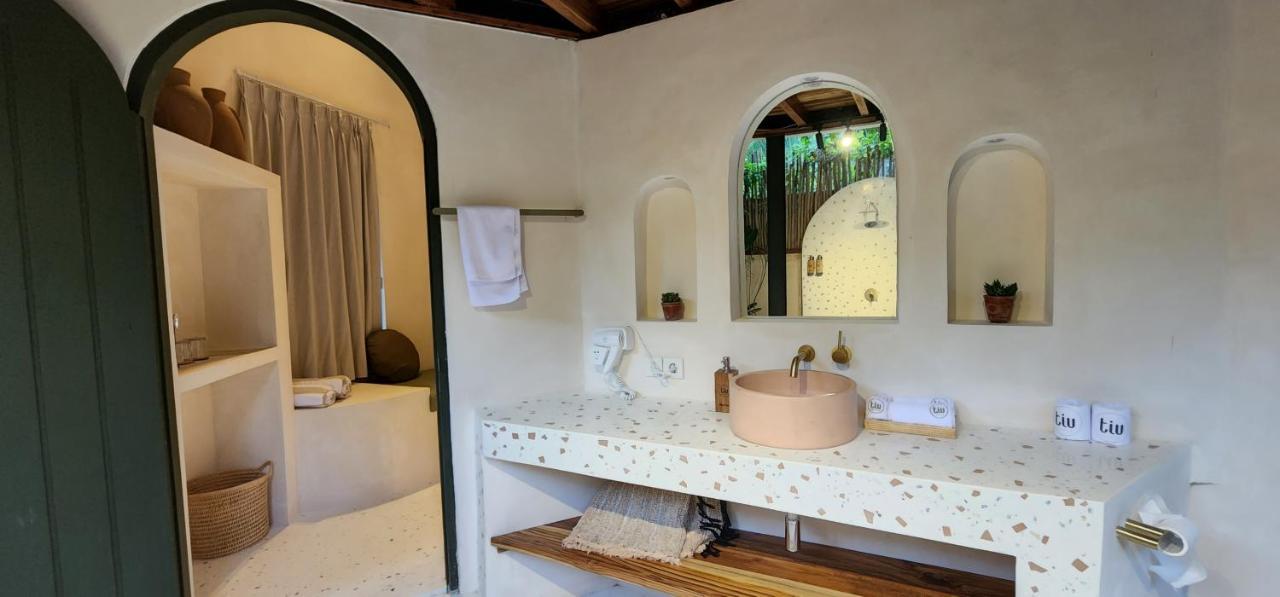 Hotel Tiu Oasis Lombok Kuta  Exterior foto
